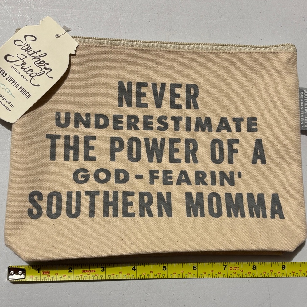 Southern Fried Design Barn Canvas Pouch with Southern Momma Quote NWT